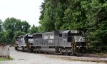 NS 6707 leads train P1W onto the "K" line